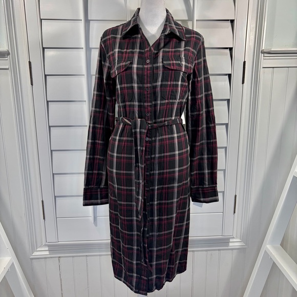 Lauren Ralph Lauren Dresses & Skirts - LRL Black & Red Plaid Long Sleeve Dress